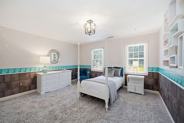125 Hudson Road, Sudbury, MA 01776