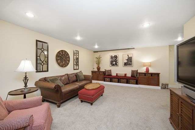 125 Hudson Road, Sudbury, MA 01776
