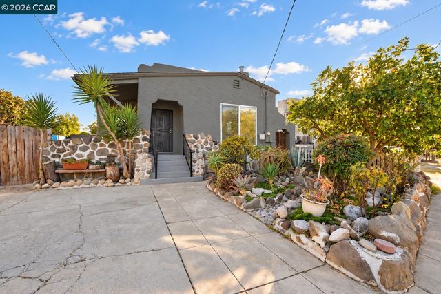 429 W 11Th St, Pittsburg, CA 94565