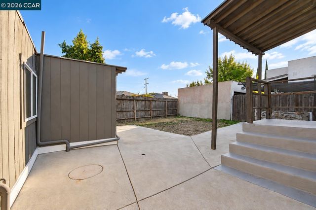 429 W 11Th St, Pittsburg, CA 94565