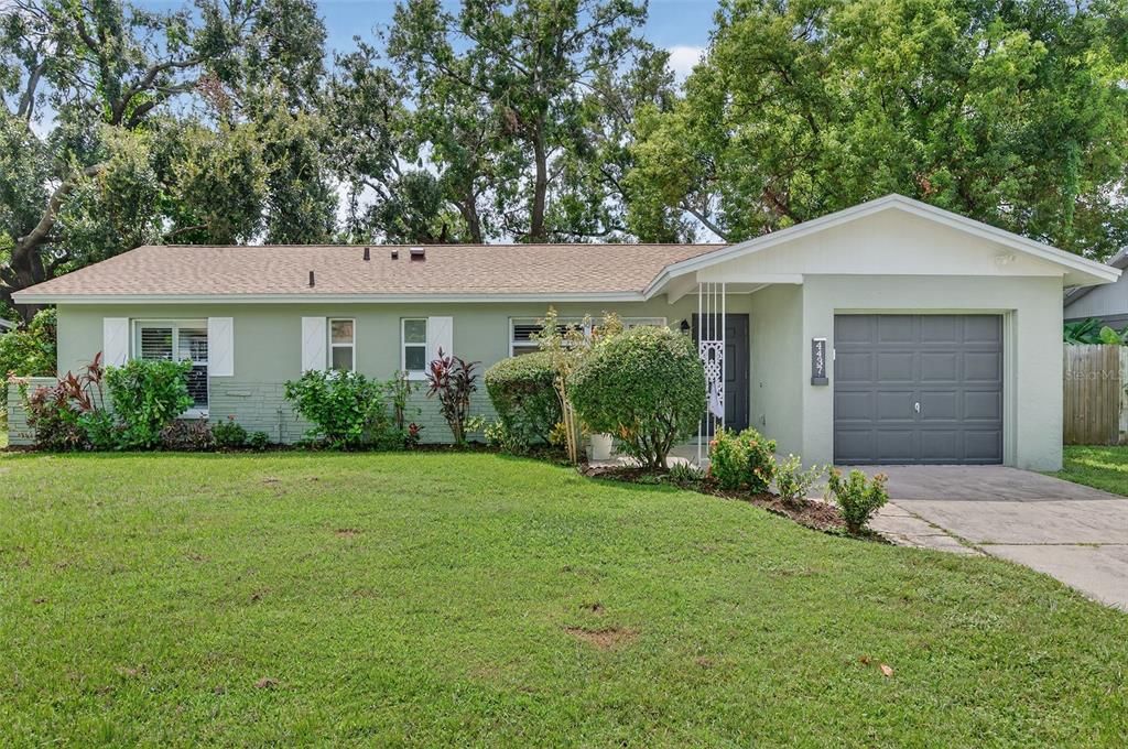 4437 TARPON DRIVE, Tampa, FL 33617
