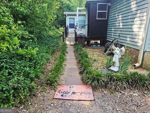 123 Lansdown Drive, Griffin, GA 30223