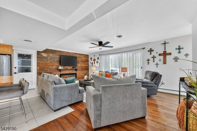 886 Old Chester Gladstone, Chester Twp., NJ 07931