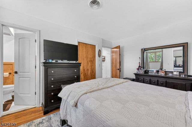 886 Old Chester Gladstone, Chester Twp., NJ 07931