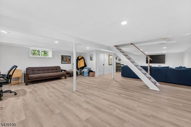 886 Old Chester Gladstone, Chester Twp., NJ 07931