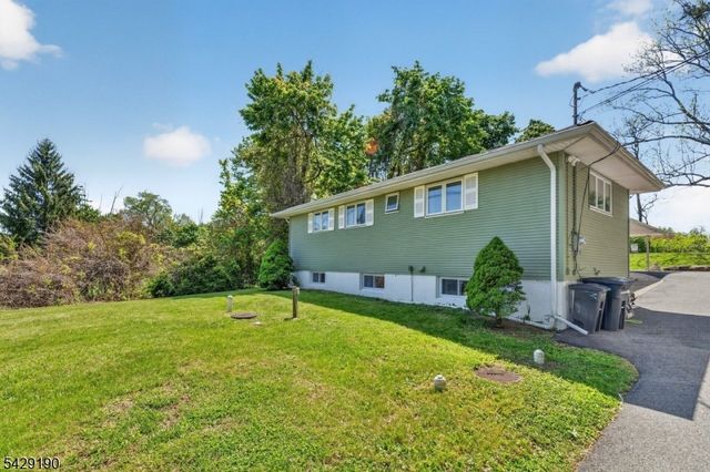 886 Old Chester Gladstone, Chester Twp., NJ 07931