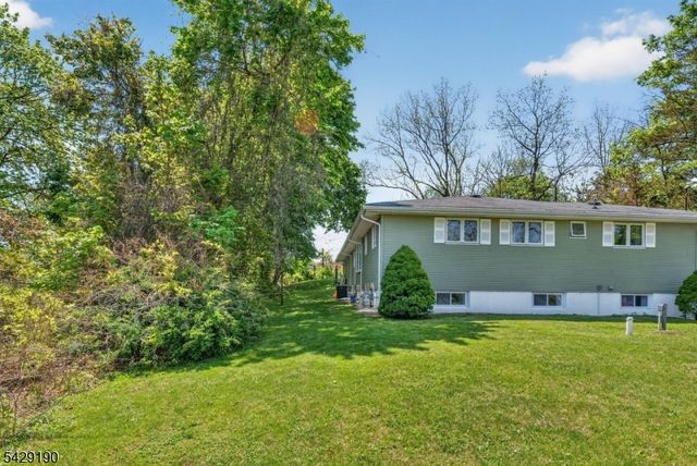 886 Old Chester Gladstone, Chester Twp., NJ 07931