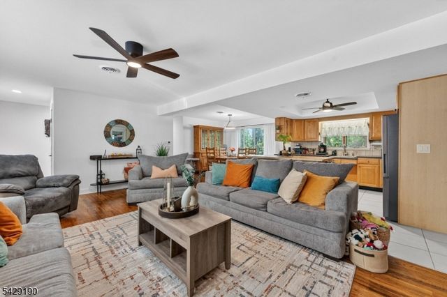 886 Old Chester Gladstone, Chester Twp., NJ 07931