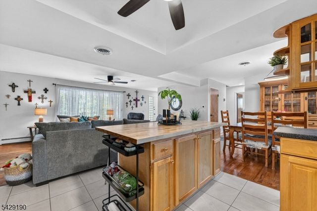 886 Old Chester Gladstone, Chester Twp., NJ 07931