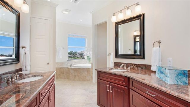 739 Fairlawn CT, Marco Island, FL 34145