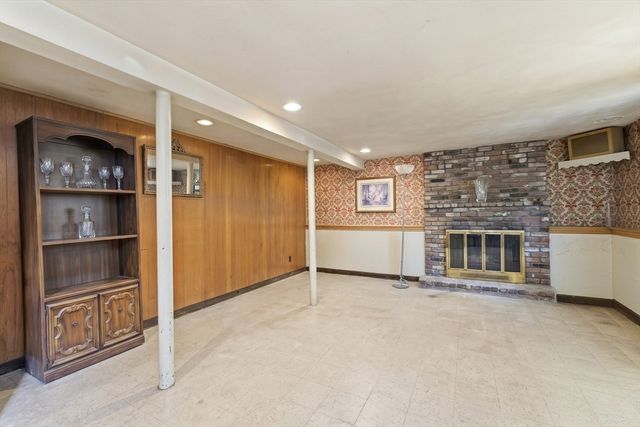 377 Summer St, Weymouth, MA 02188