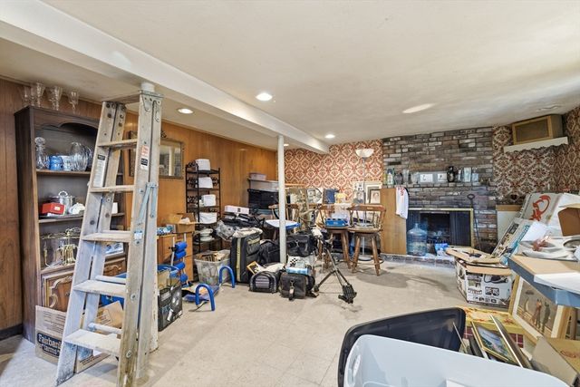 377 Summer St, Weymouth, MA 02188