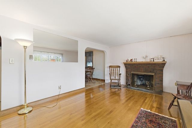 377 Summer St, Weymouth, MA 02188