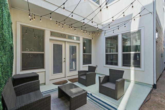 616 Aspen Valley Lane, Dallas, TX 75208