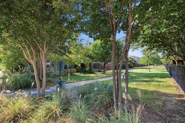 616 Aspen Valley Lane, Dallas, TX 75208