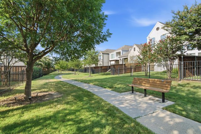 616 Aspen Valley Lane, Dallas, TX 75208