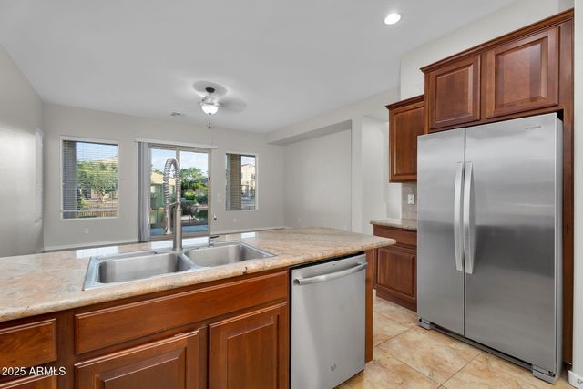 637 E INDIAN WELLS Place, Chandler, AZ 85249