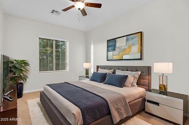 637 E INDIAN WELLS Place, Chandler, AZ 85249