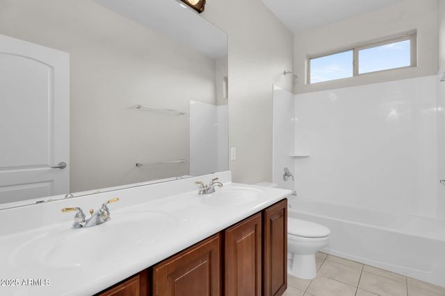 637 E INDIAN WELLS Place, Chandler, AZ 85249