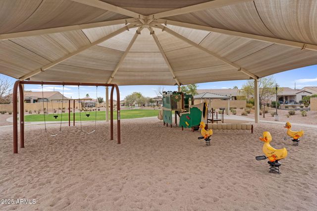 637 E INDIAN WELLS Place, Chandler, AZ 85249