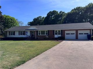 606 Sherry Drive, Anderson, SC 29621