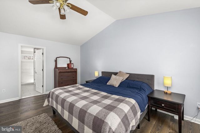 32 NORFOLK ST, Fredericksburg, VA 22406