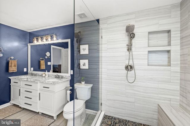 32 NORFOLK ST, Fredericksburg, VA 22406