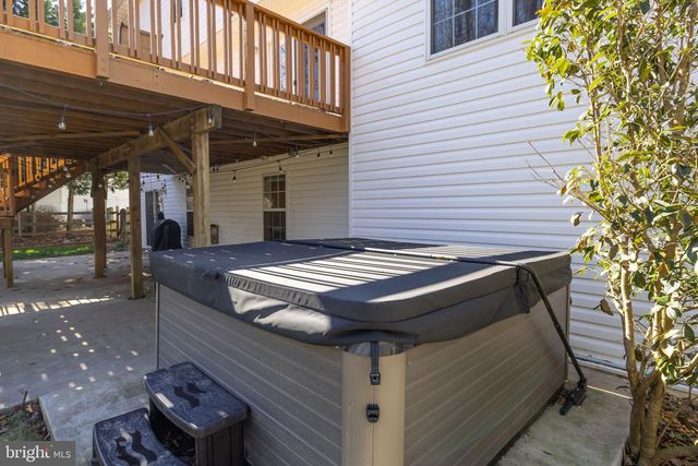 32 NORFOLK ST, Fredericksburg, VA 22406