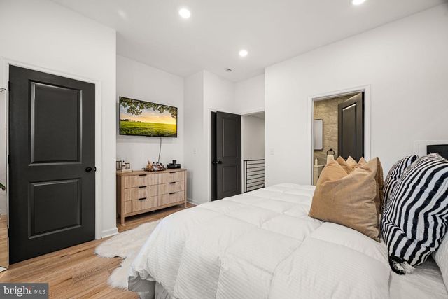 5118 MARION ST, Philadelphia, PA 19144