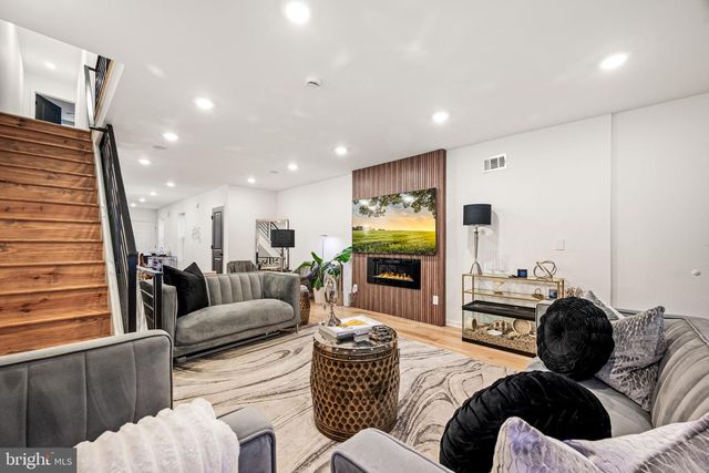 5118 MARION ST, Philadelphia, PA 19144