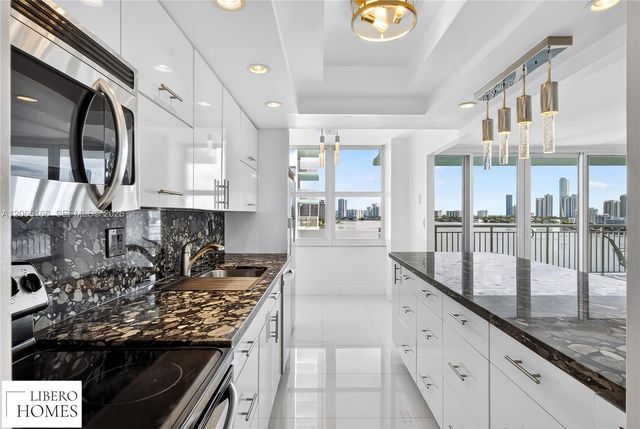 301 174th Street 1216, Sunny Isles Beach, FL 33160