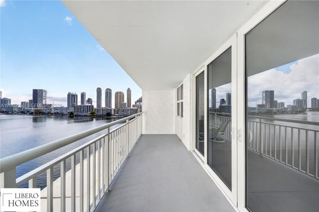 301 174th Street 1216, Sunny Isles Beach, FL 33160