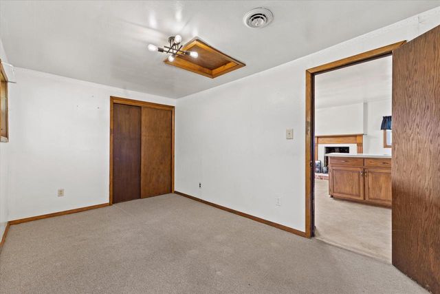 8012 Fox River ROAD, Waterford, WI 53185