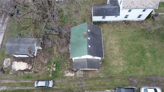 318 11th Street, Elyria, OH 44035