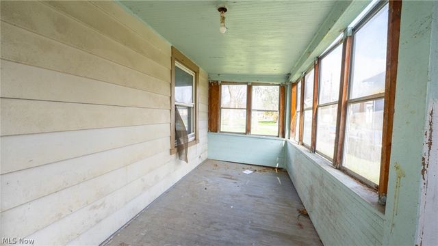 318 11th Street, Elyria, OH 44035