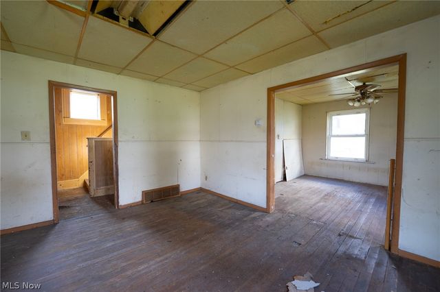 318 11th Street, Elyria, OH 44035