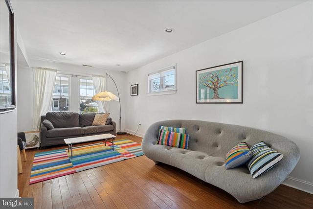 116 GRANDVIEW RD, Ardmore, PA 19003