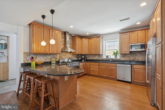 116 GRANDVIEW RD, Ardmore, PA 19003