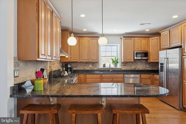 116 GRANDVIEW RD, Ardmore, PA 19003