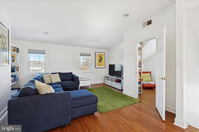 116 GRANDVIEW RD, Ardmore, PA 19003