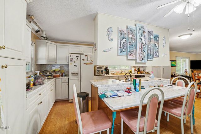 1411 Seabrook School Road, Fayetteville, NC 28312