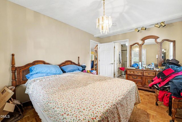 1411 Seabrook School Road, Fayetteville, NC 28312