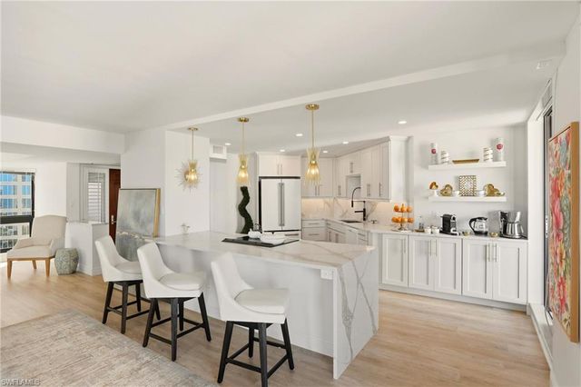 4551 Gulf Shore BLVD N 1500, Naples, FL 34103
