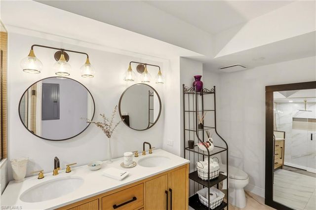 4551 Gulf Shore BLVD N 1500, Naples, FL 34103