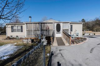 6019 Shirley Pond Road, Harrison, TN 37341