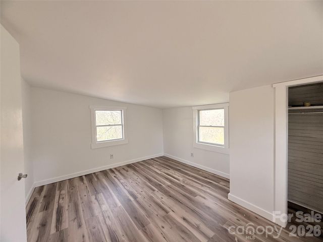 5A Warren Avenue, Asheville, NC 28803