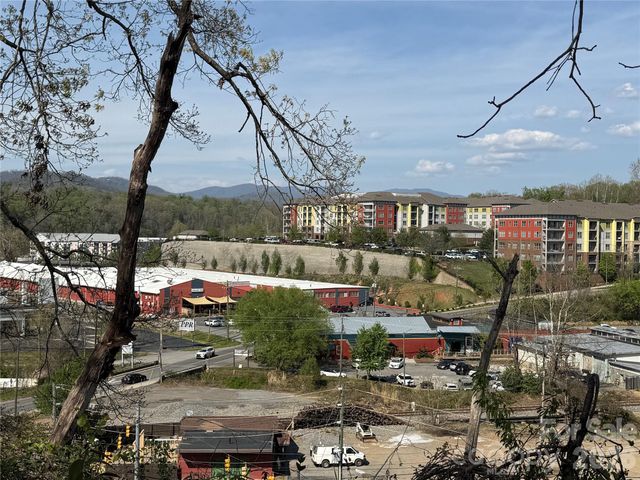 5A Warren Avenue, Asheville, NC 28803