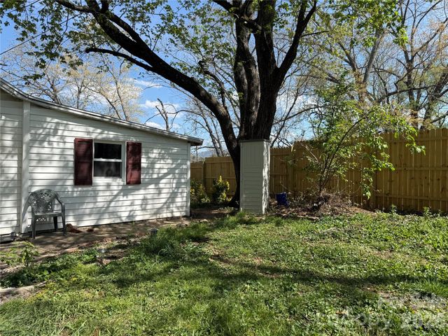 5A Warren Avenue, Asheville, NC 28803