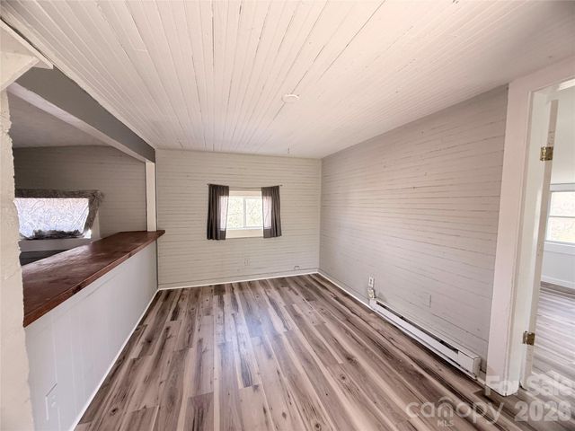 5A Warren Avenue, Asheville, NC 28803