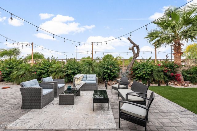 3718 S SETON Avenue, Gilbert, AZ 85297